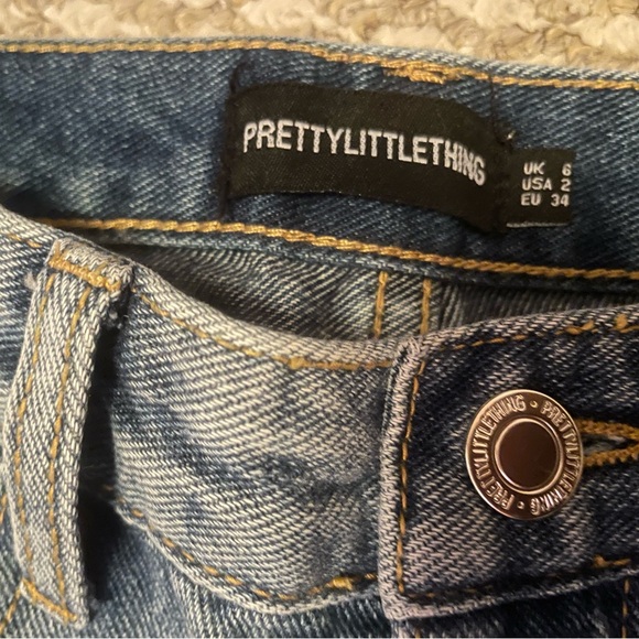 PLT Jeans with a Slit in the Back - Picture 3 of 3